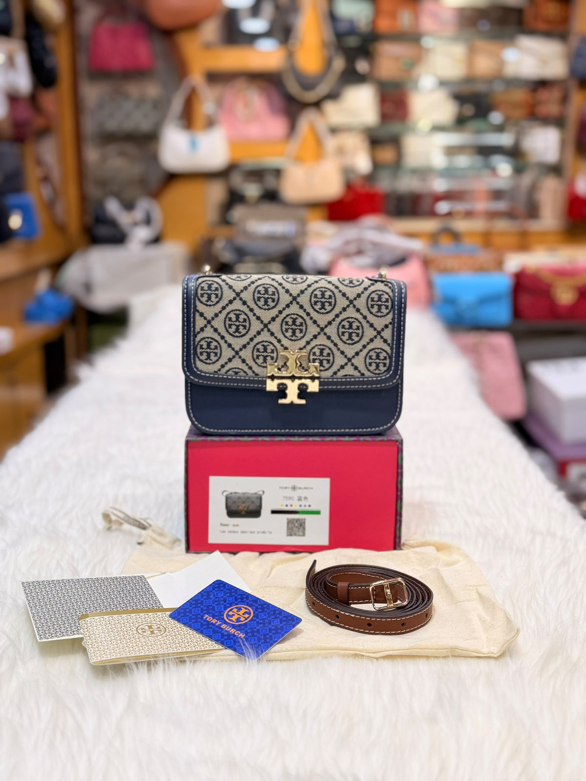 TB famous brand handbags ( 4 colors )