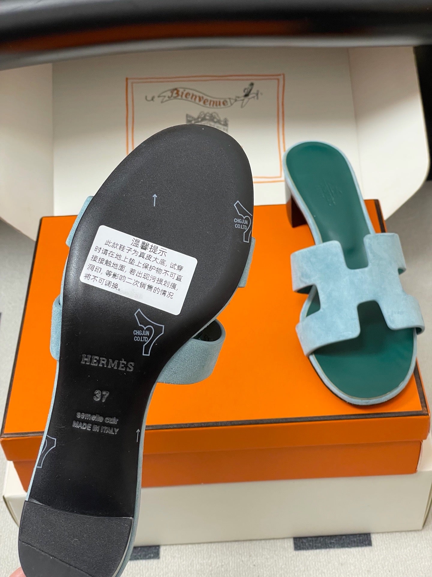 H oran famous brand slipper