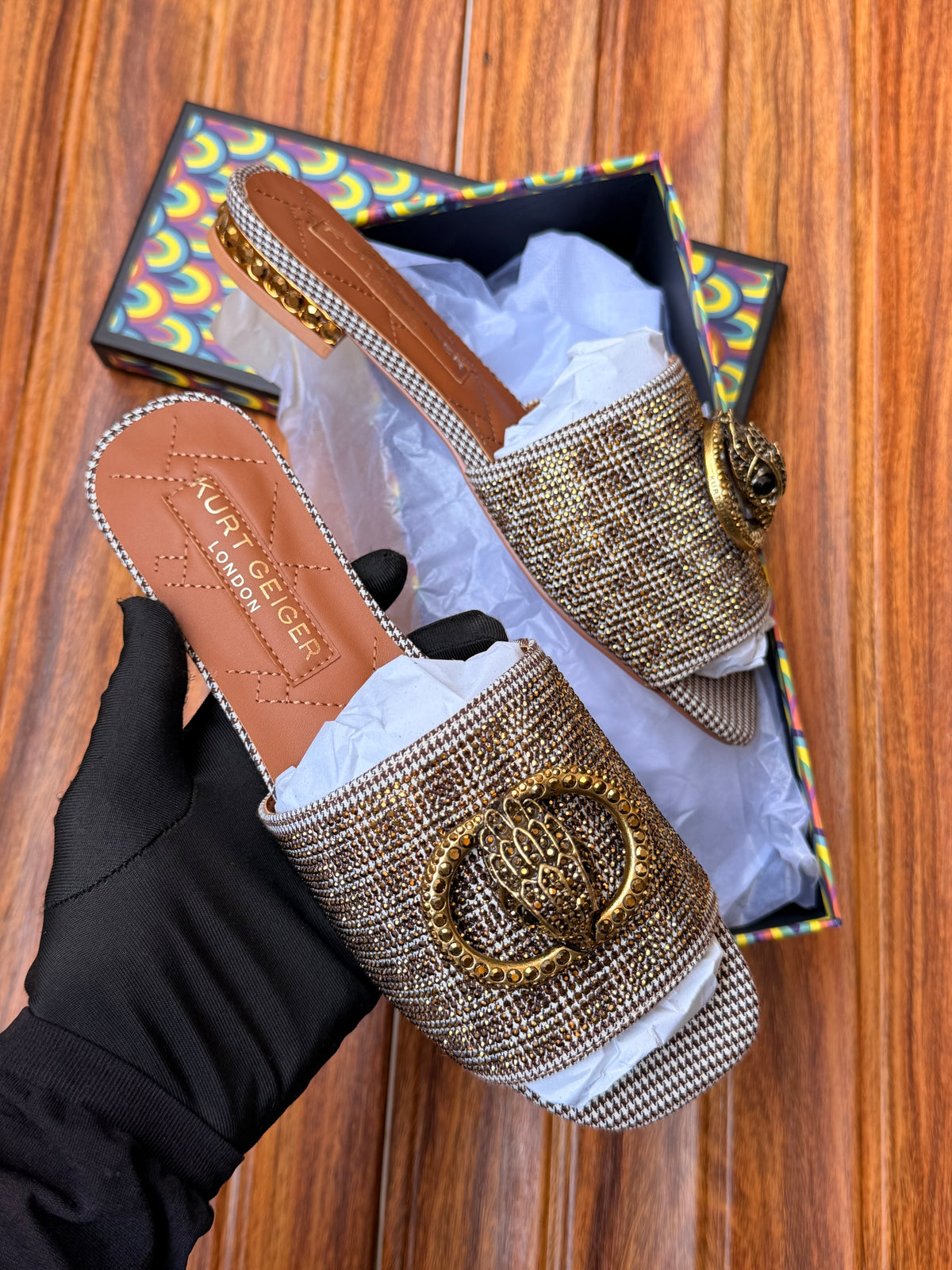 K famous brand slipper