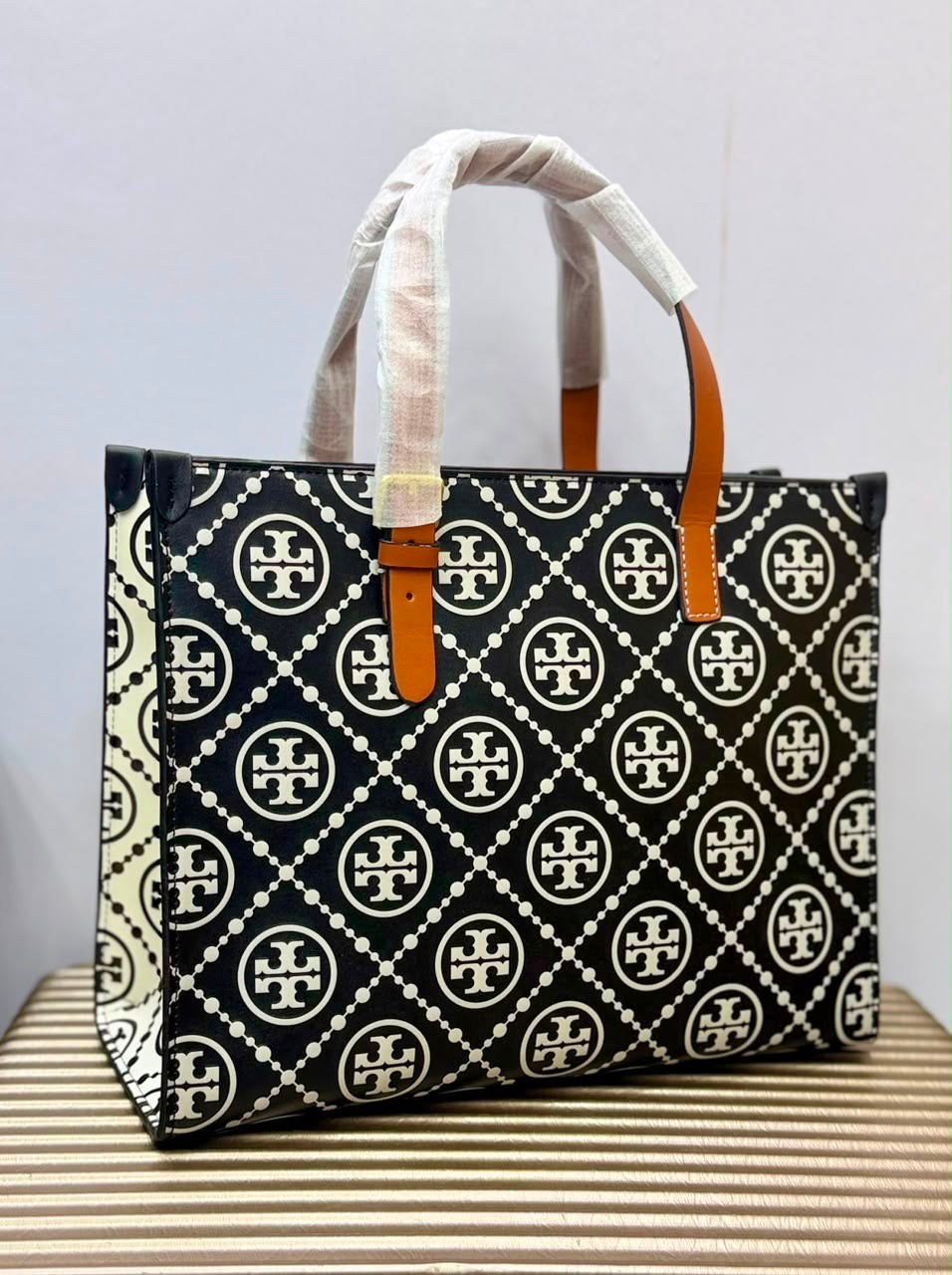 famous brand bag ( 3 colors )