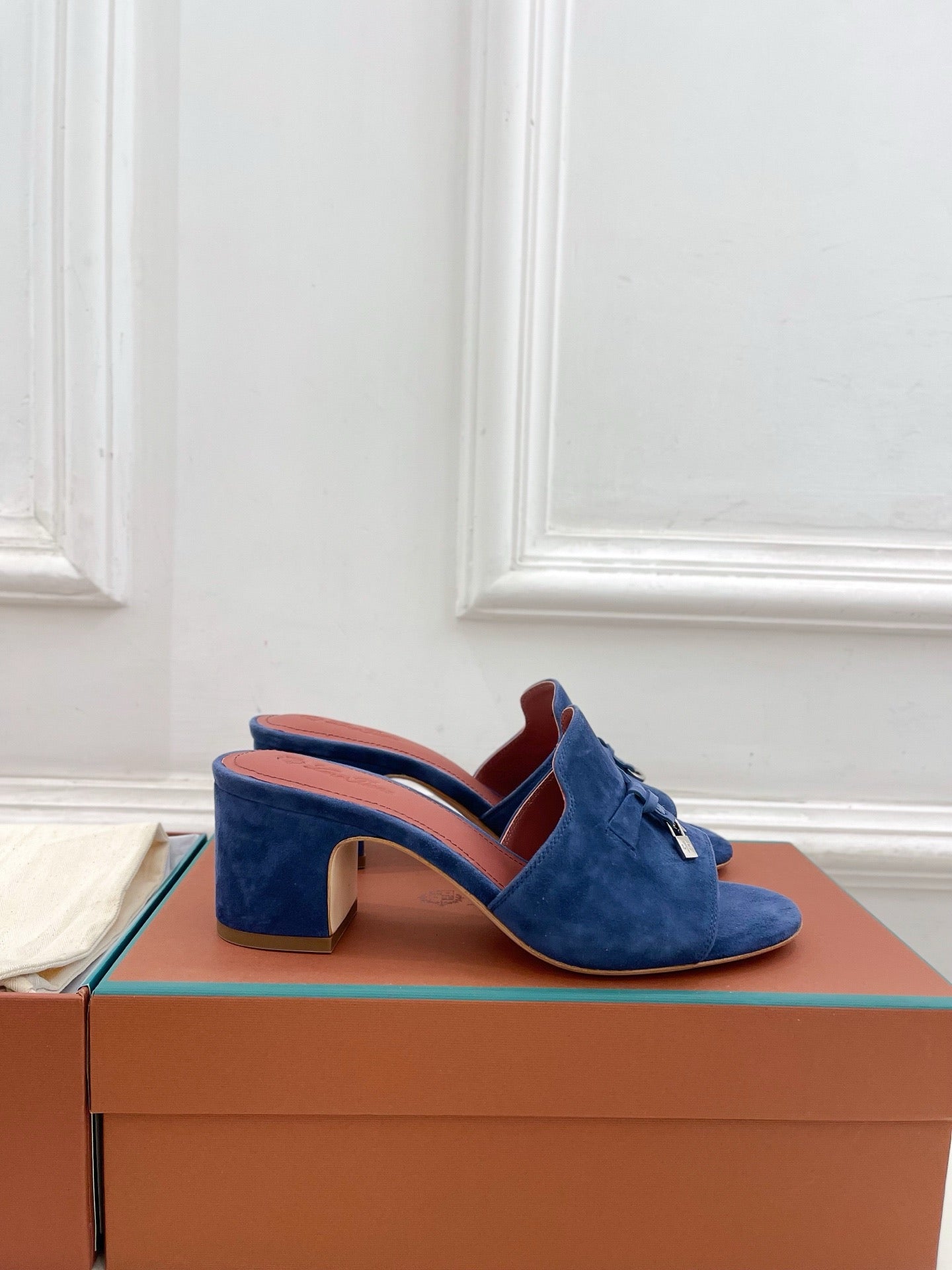 Loro Piana new edition