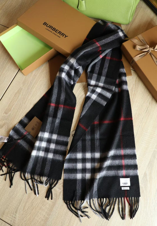 Burberry scarf/muffler