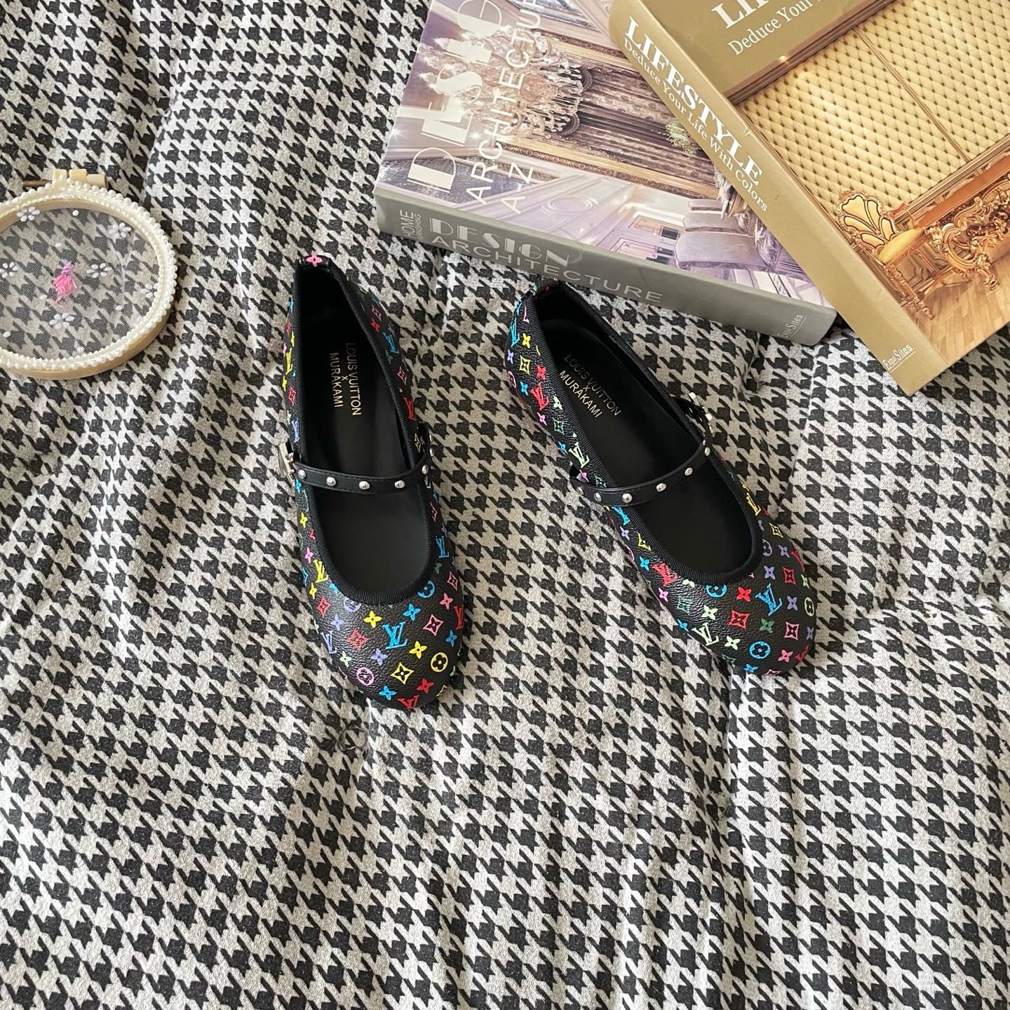 lLV shoes ( Pre order )