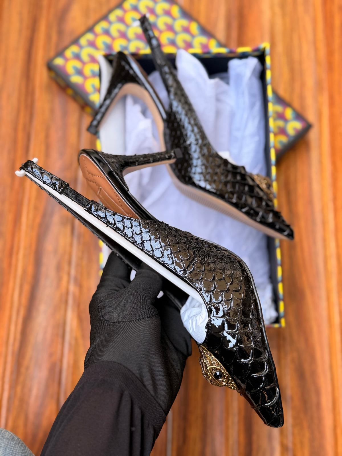 K famous brand heel
