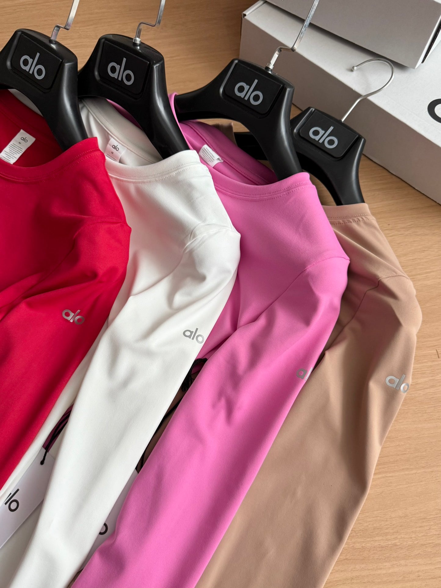 L O E W E t-shirt super comfort ( 8 colors )
