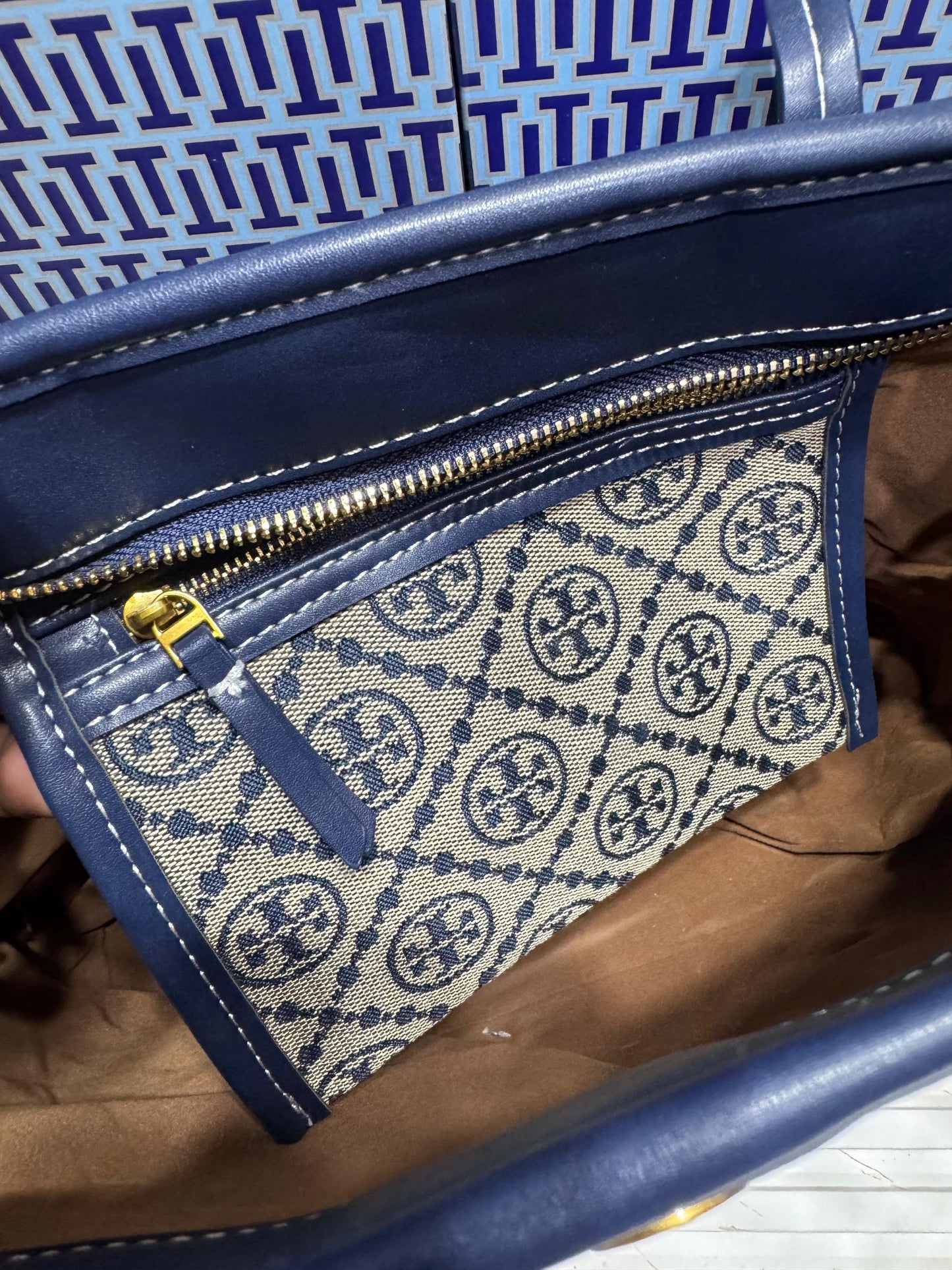 Famous brand ( 3 colors )