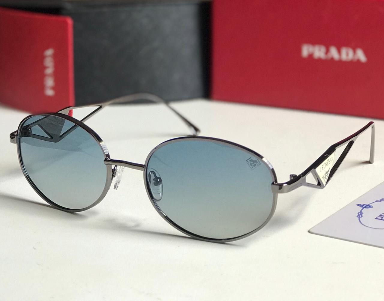 Prad a Sunglasses famous brand