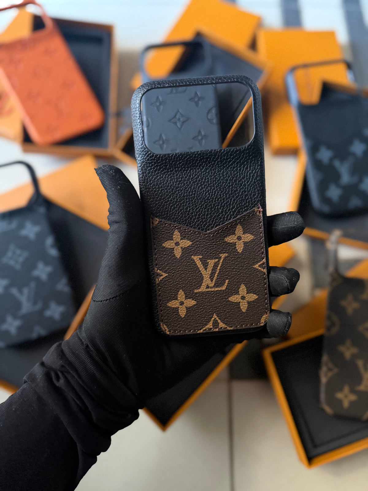 iphone back cover 17/16/15/14/13/12/11/xr/xs/x/xsmax ( 2 colors )
