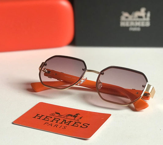 Famous brand sunglasses ( 3 shades)