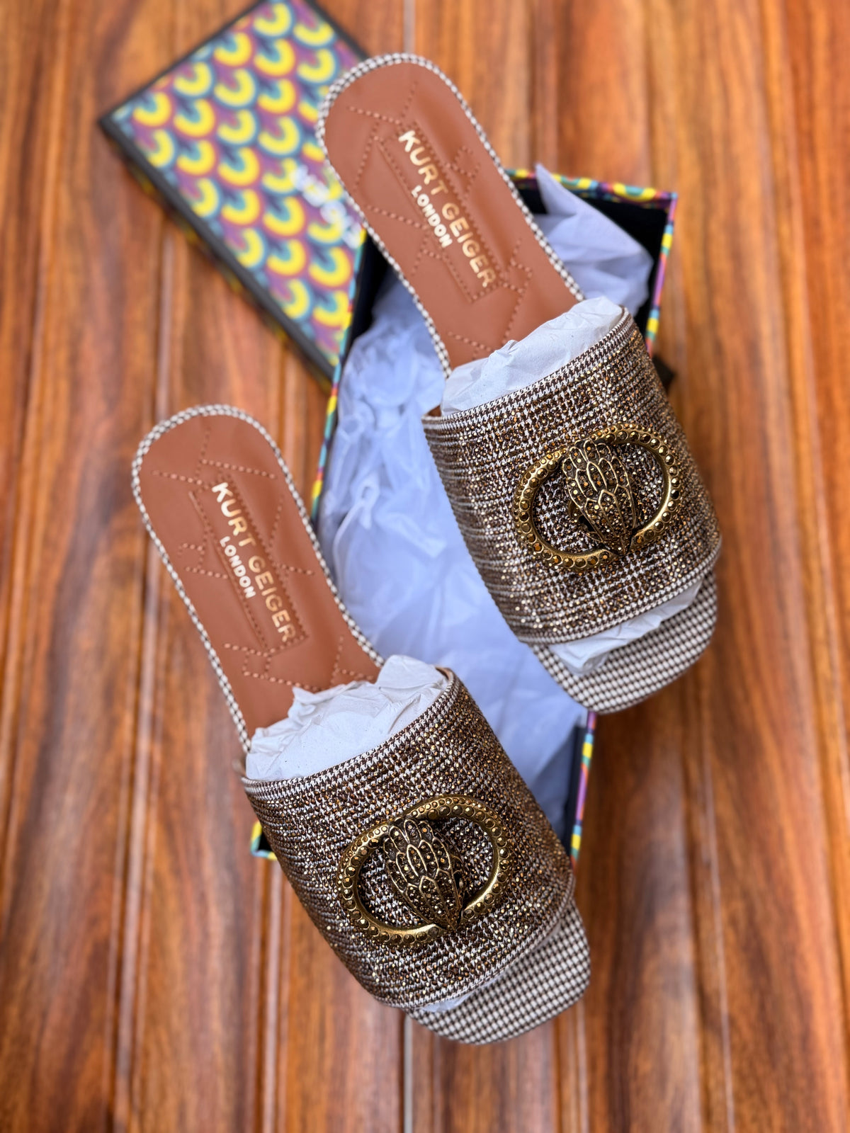 K famous brand slipper