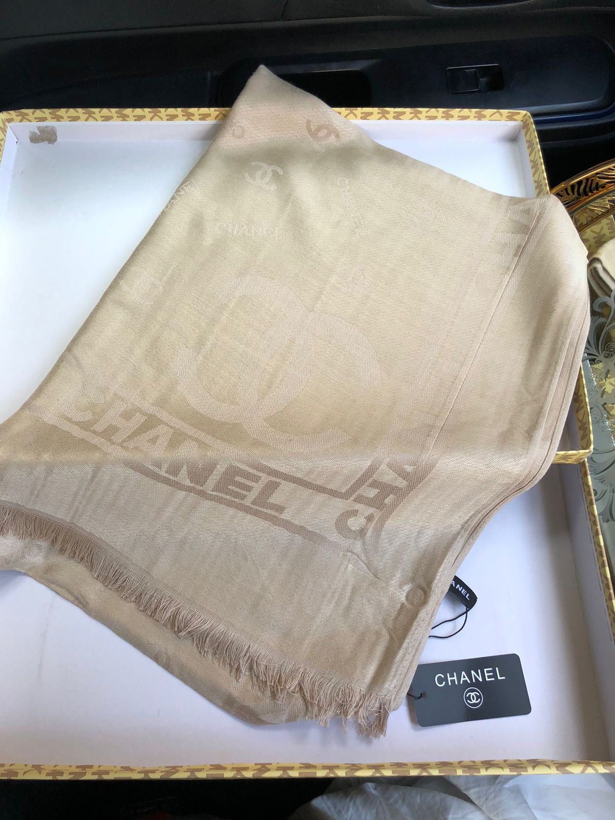 C famous brand scarves/shawl/stole ( 10 colors )