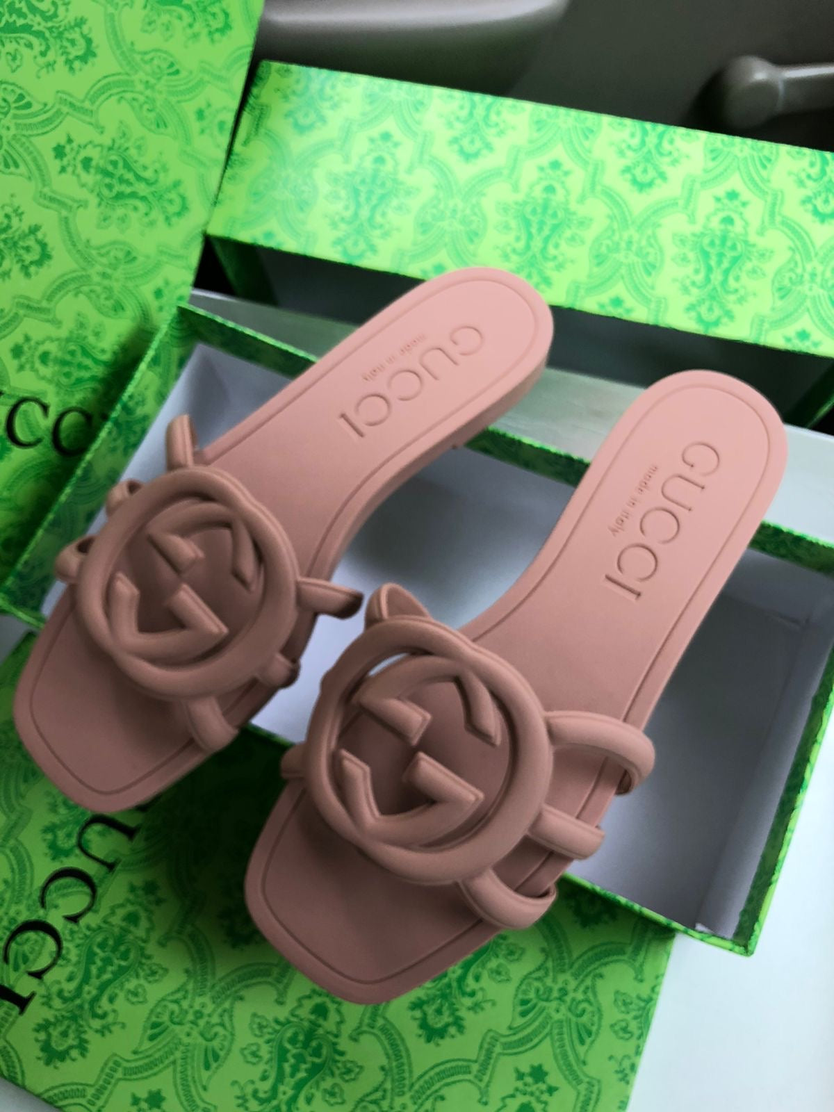 GG slide brown famous brand