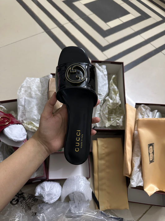 G famous brand slipper