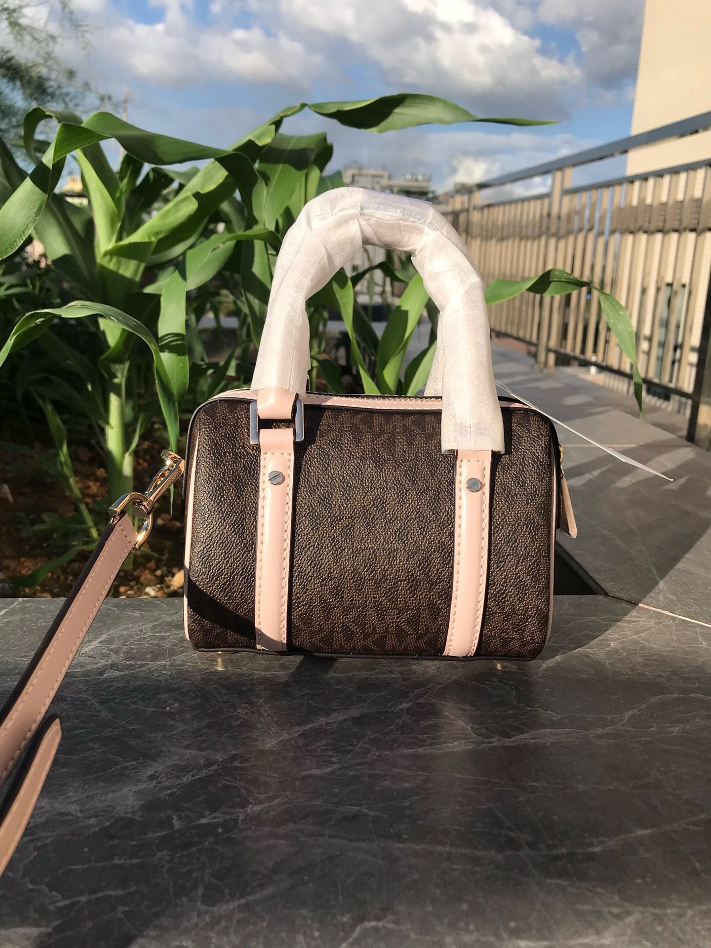 Mini handbag crossbody  ( Pre order )