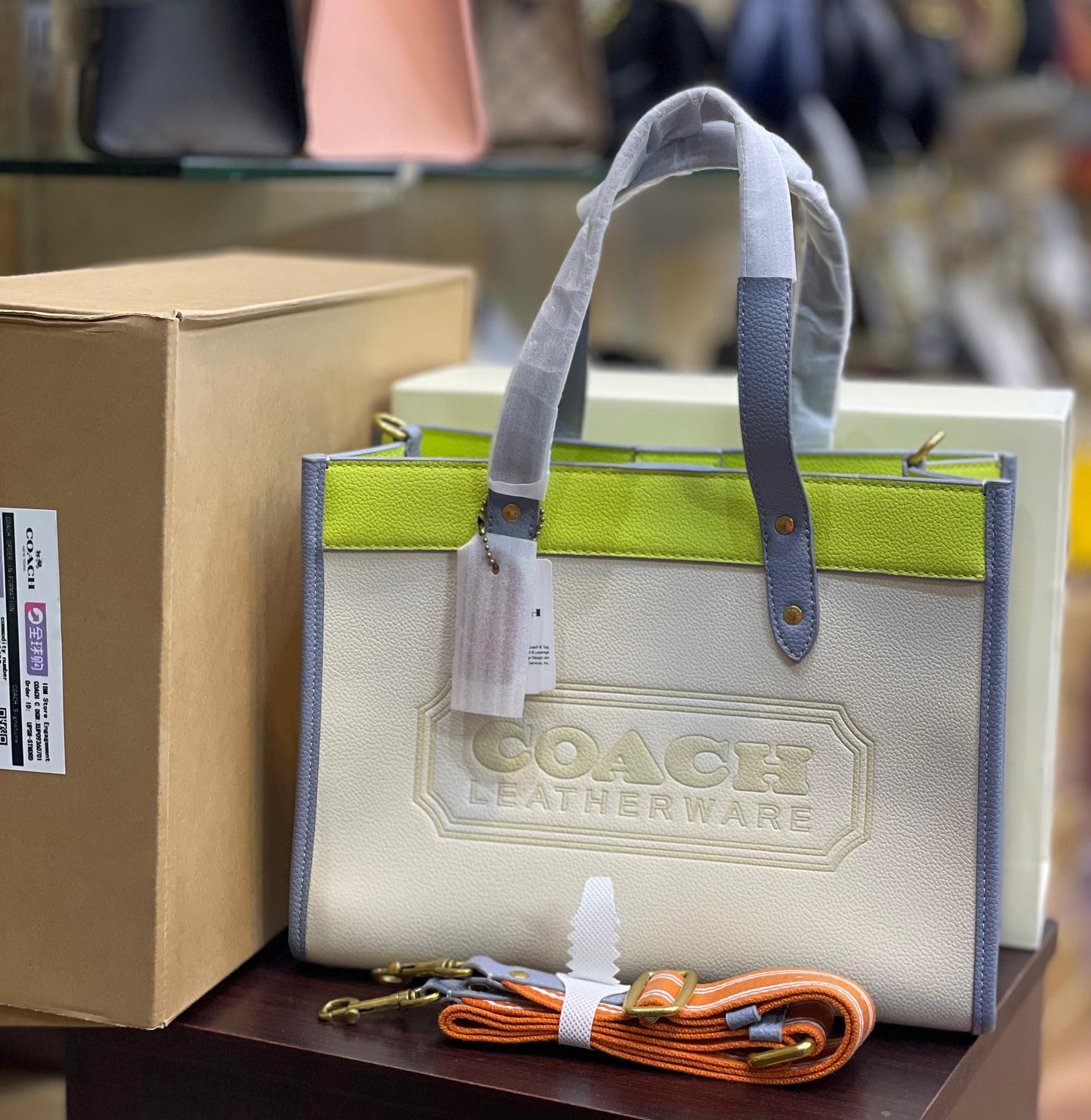 C famous brand bag ( 3 colors )