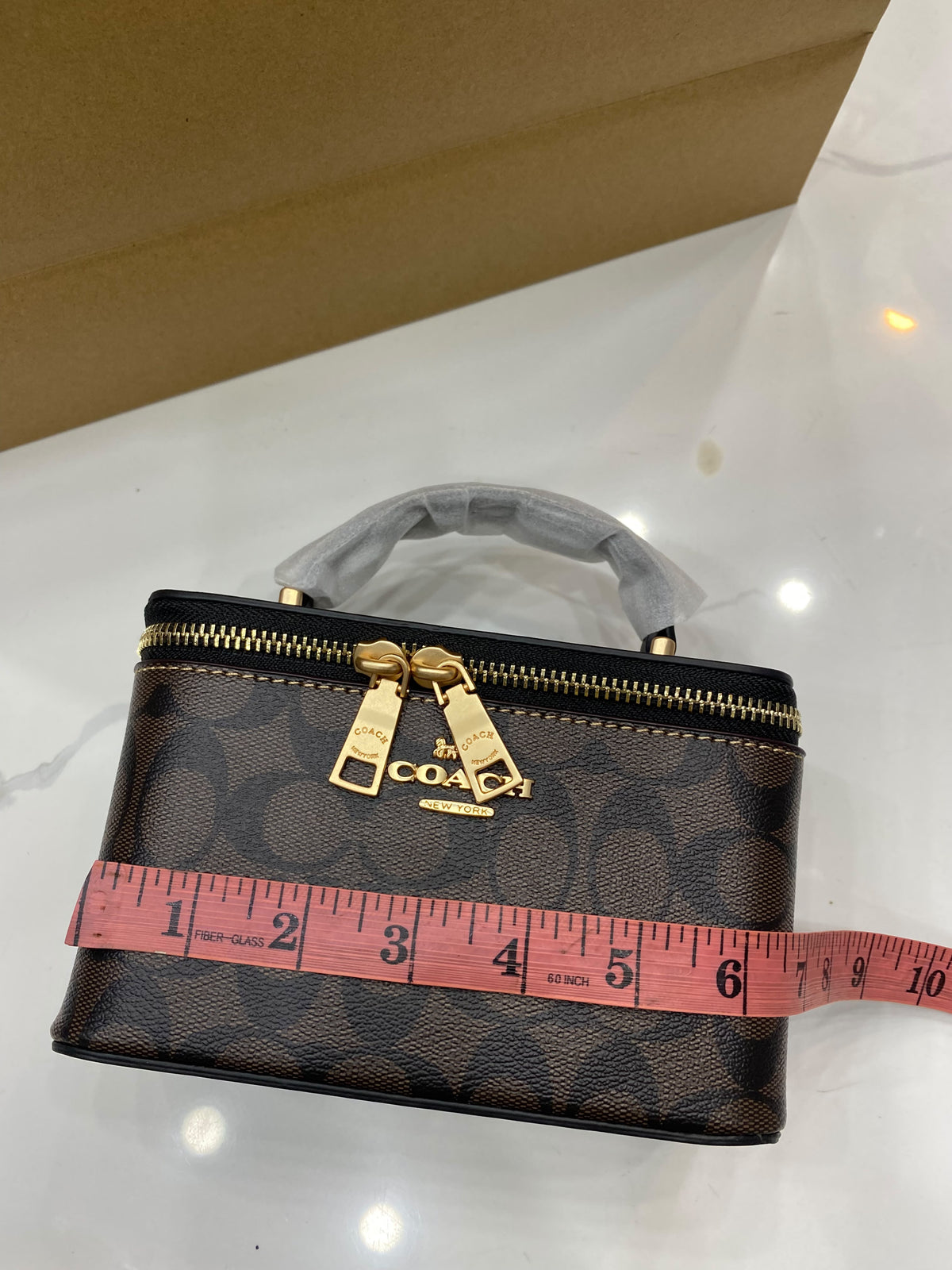 C signature bag box ( 2 colors )