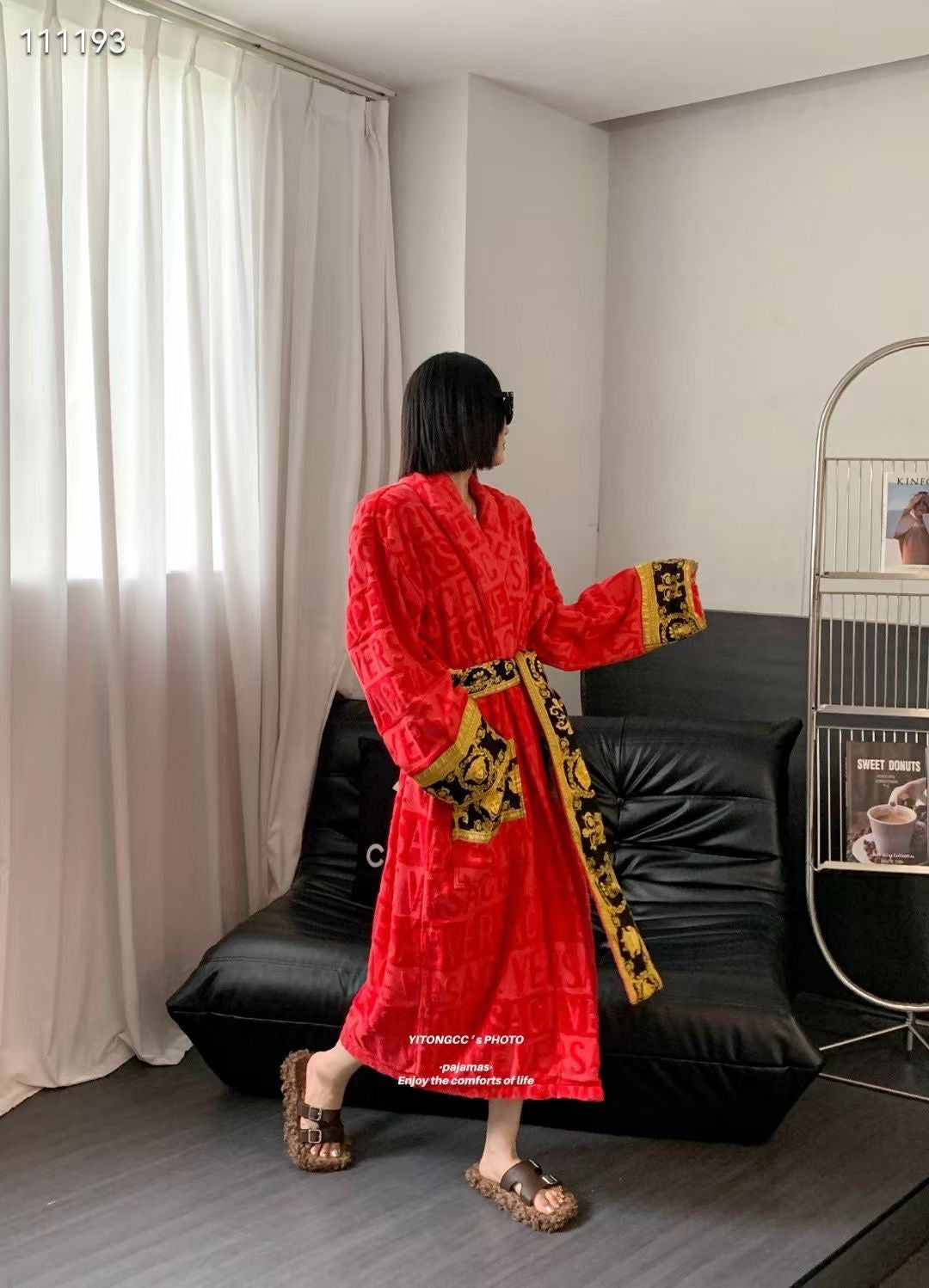 Bathrobe famous brand ( Pre order)