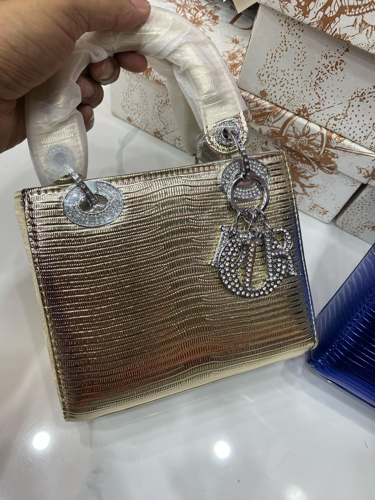 D famous brand bag ( 5 colors )