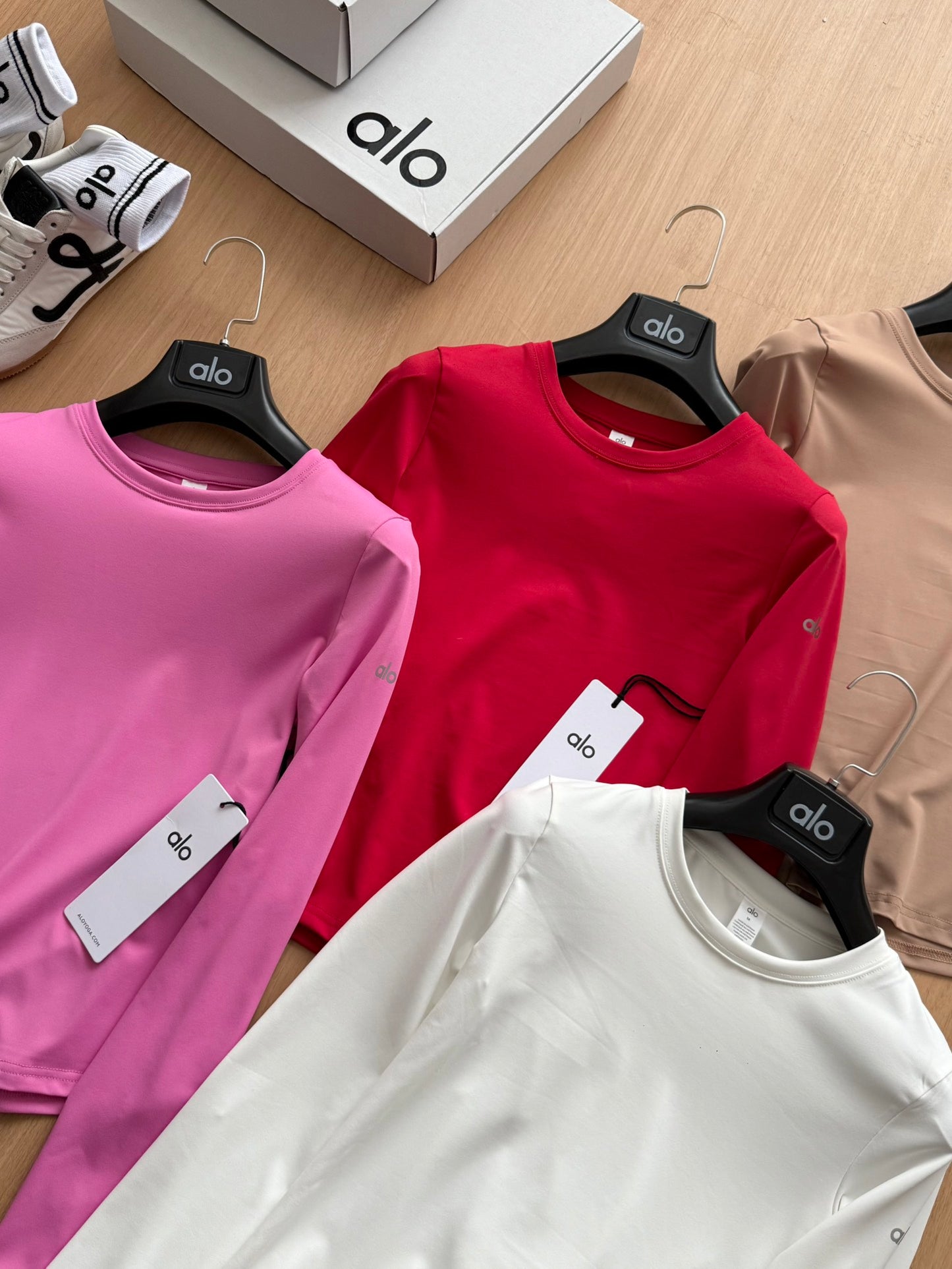 L O E W E t-shirt super comfort ( 8 colors )