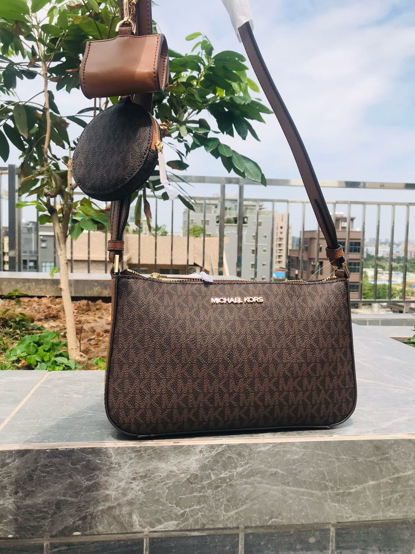 MK three-in-one bag  ( Pre order )