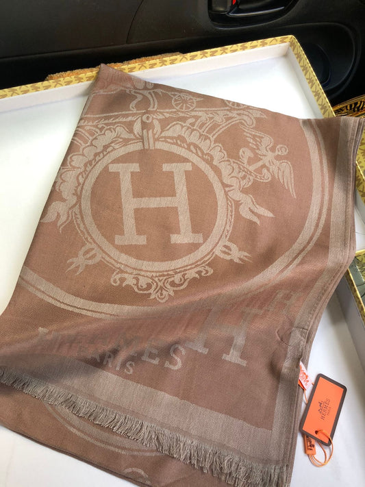 H famous brand scarves/shawl/stole ( 13 colors