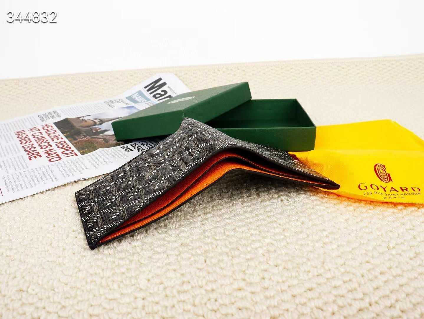 Wallet famous brand G