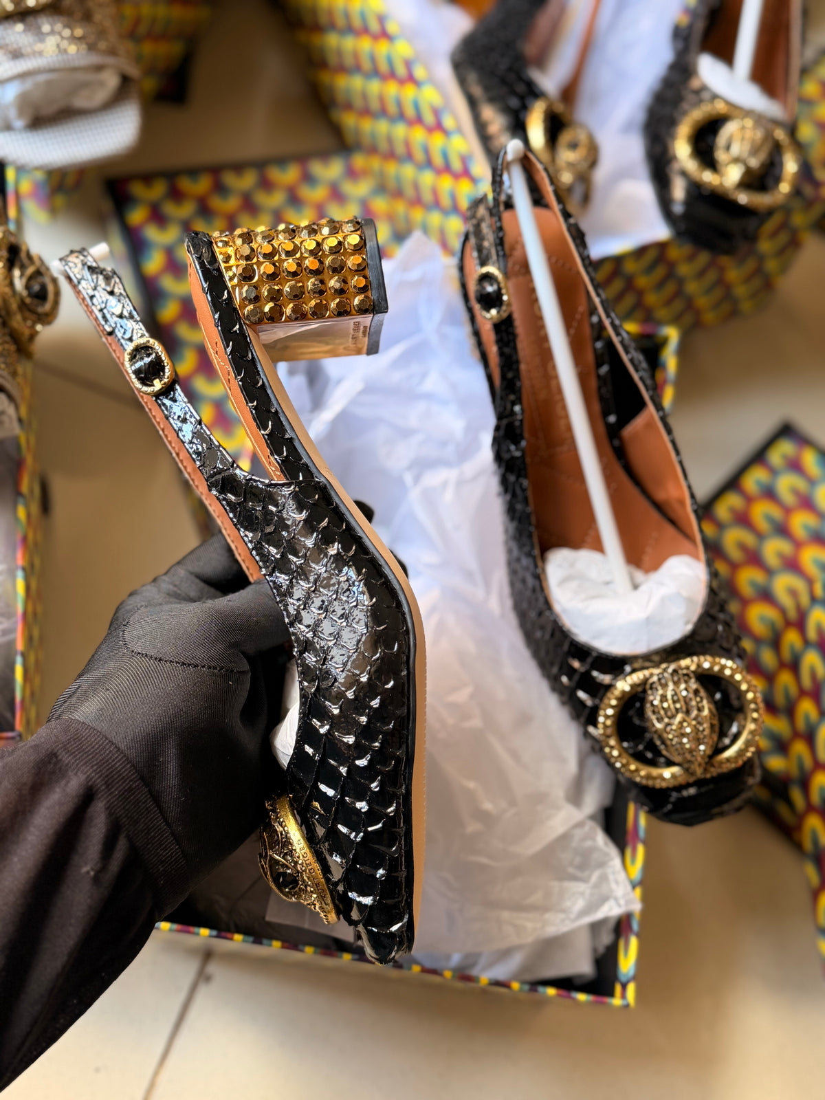 K famous brand pumps/heel