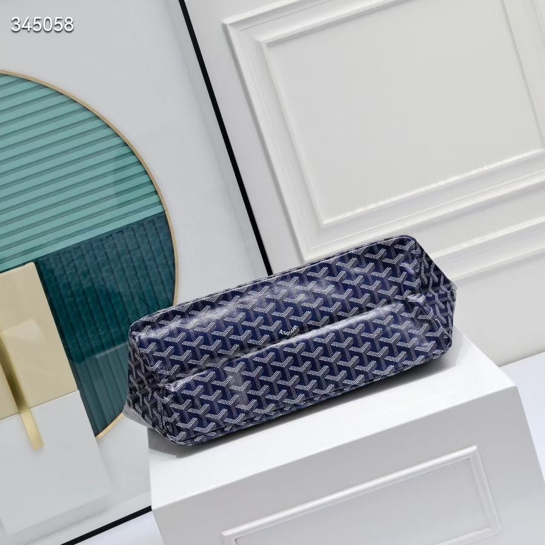 G brand bag famous brand ( Pre order )