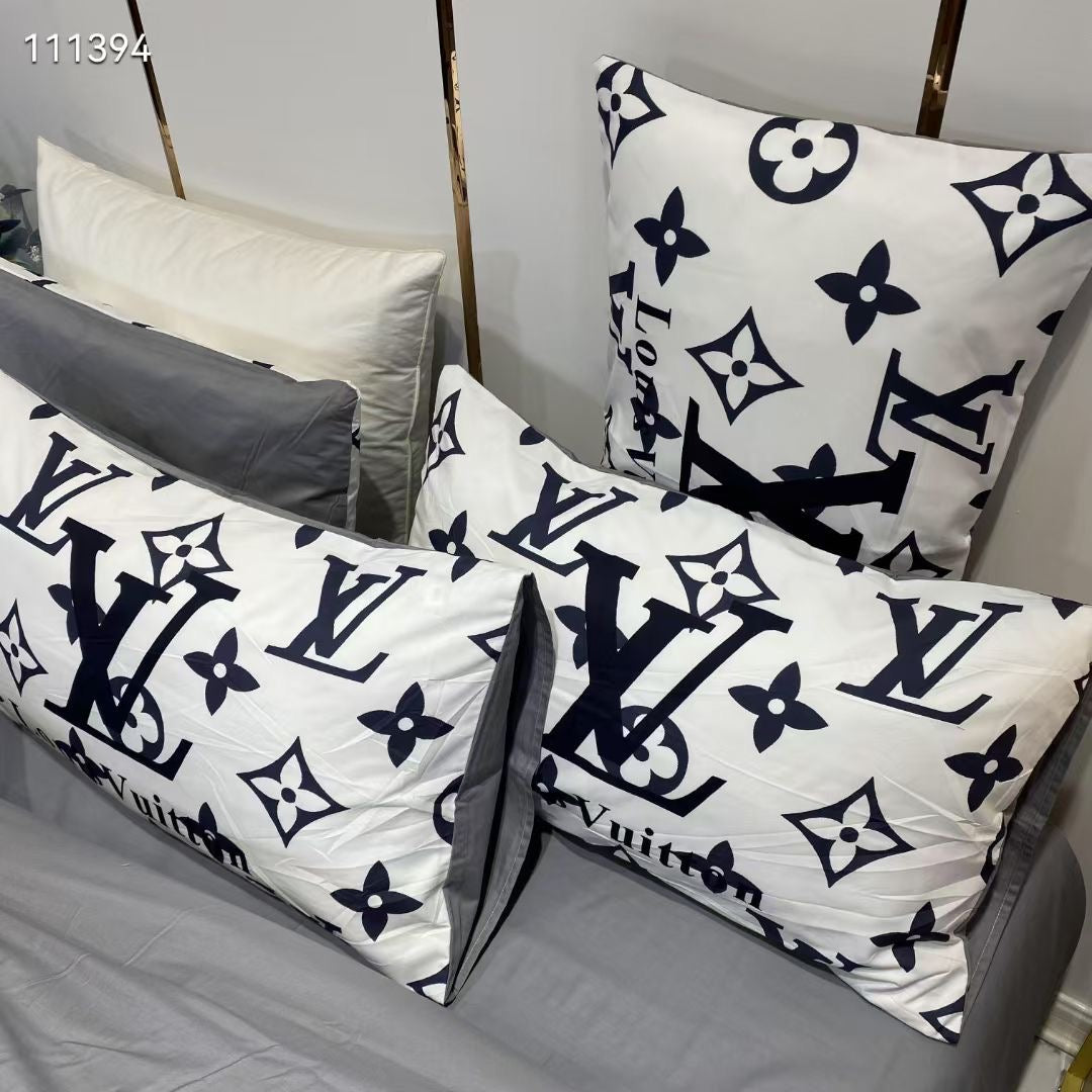 Bed Sheets famous brand ( Pre order)