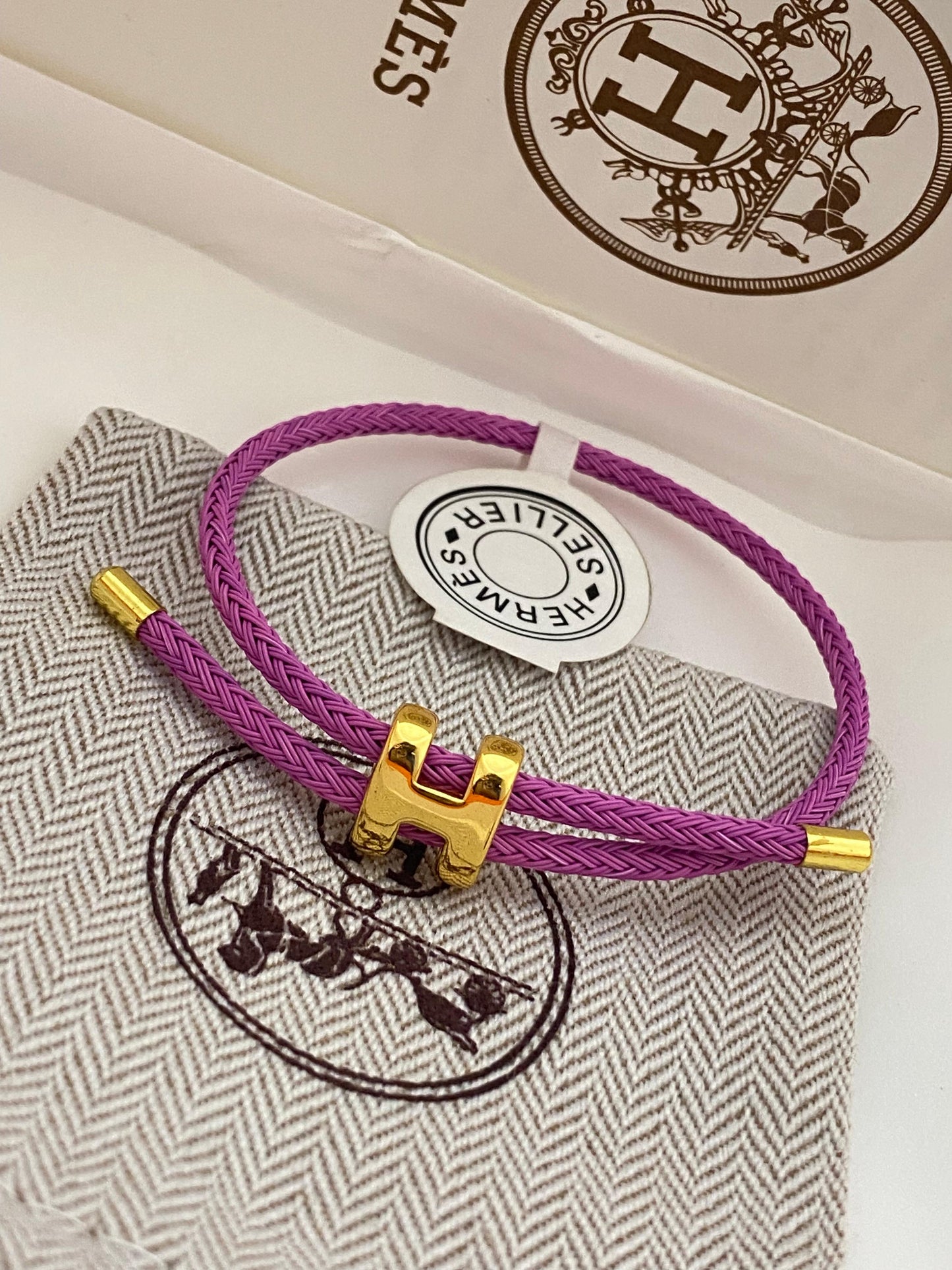 H bracelet ( 3 colors)