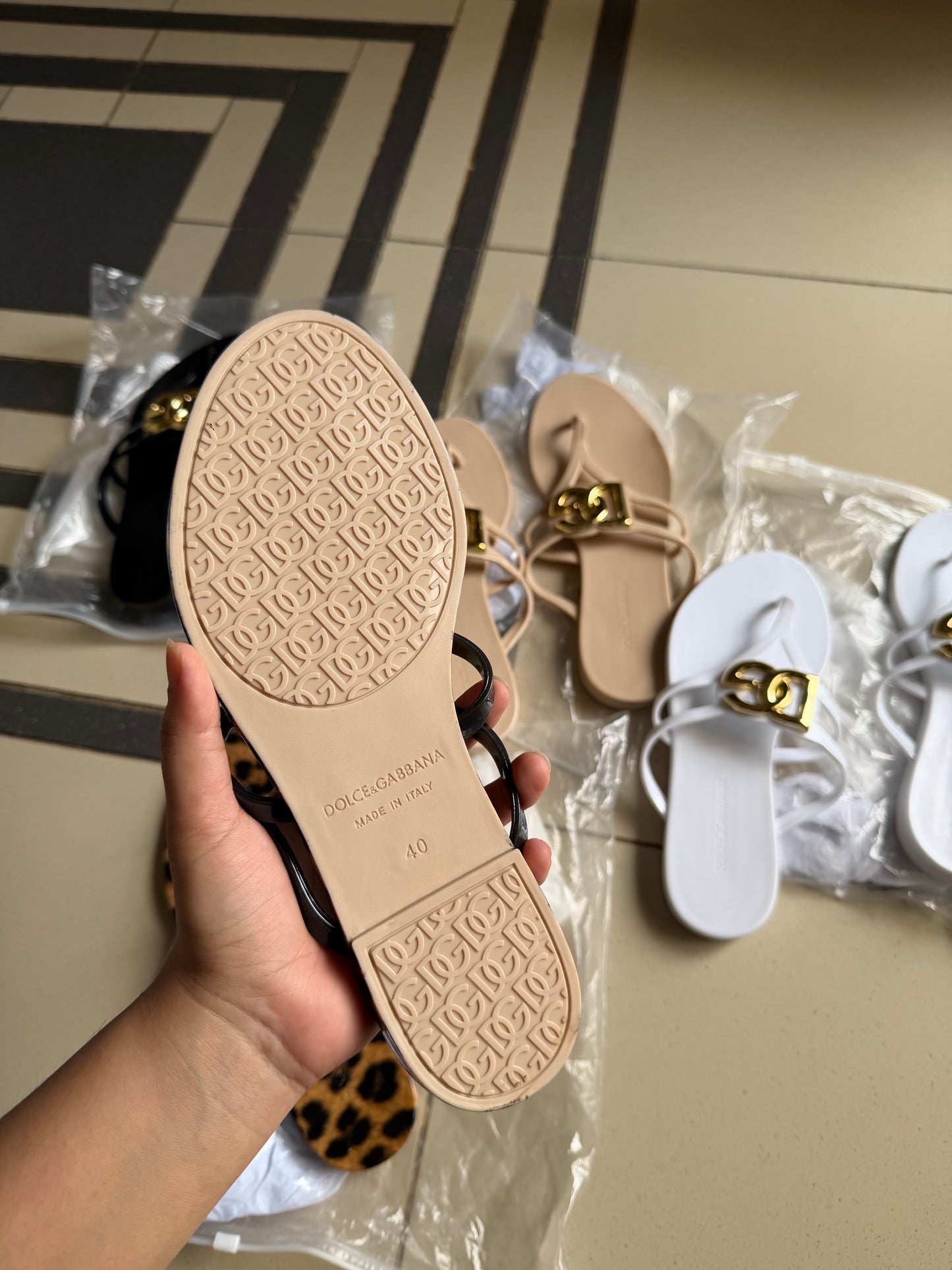 D&G famous brand flats