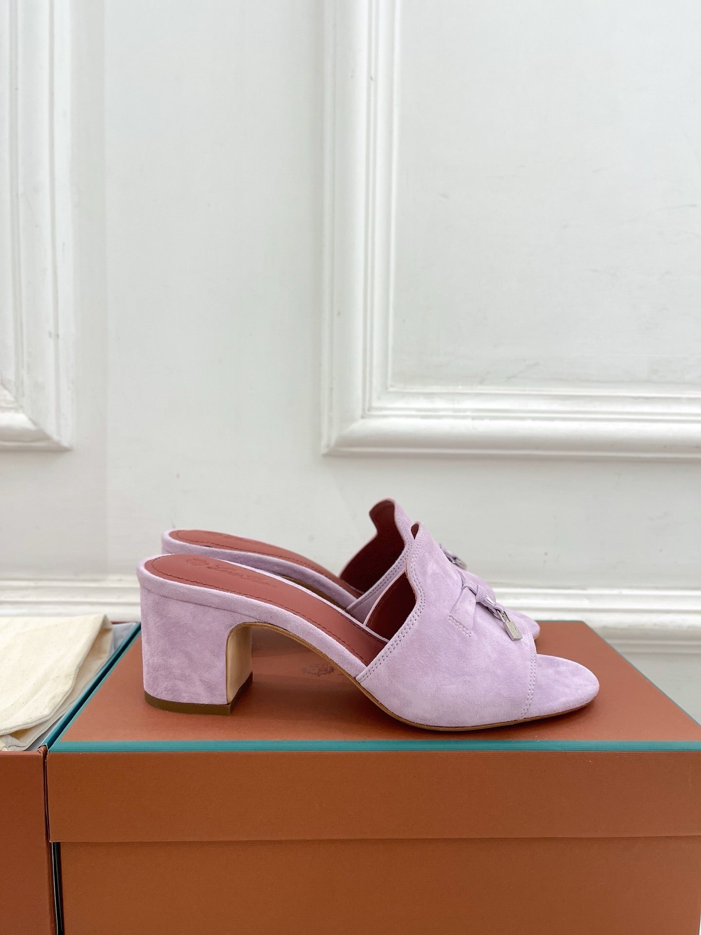 Loro Piana new edition