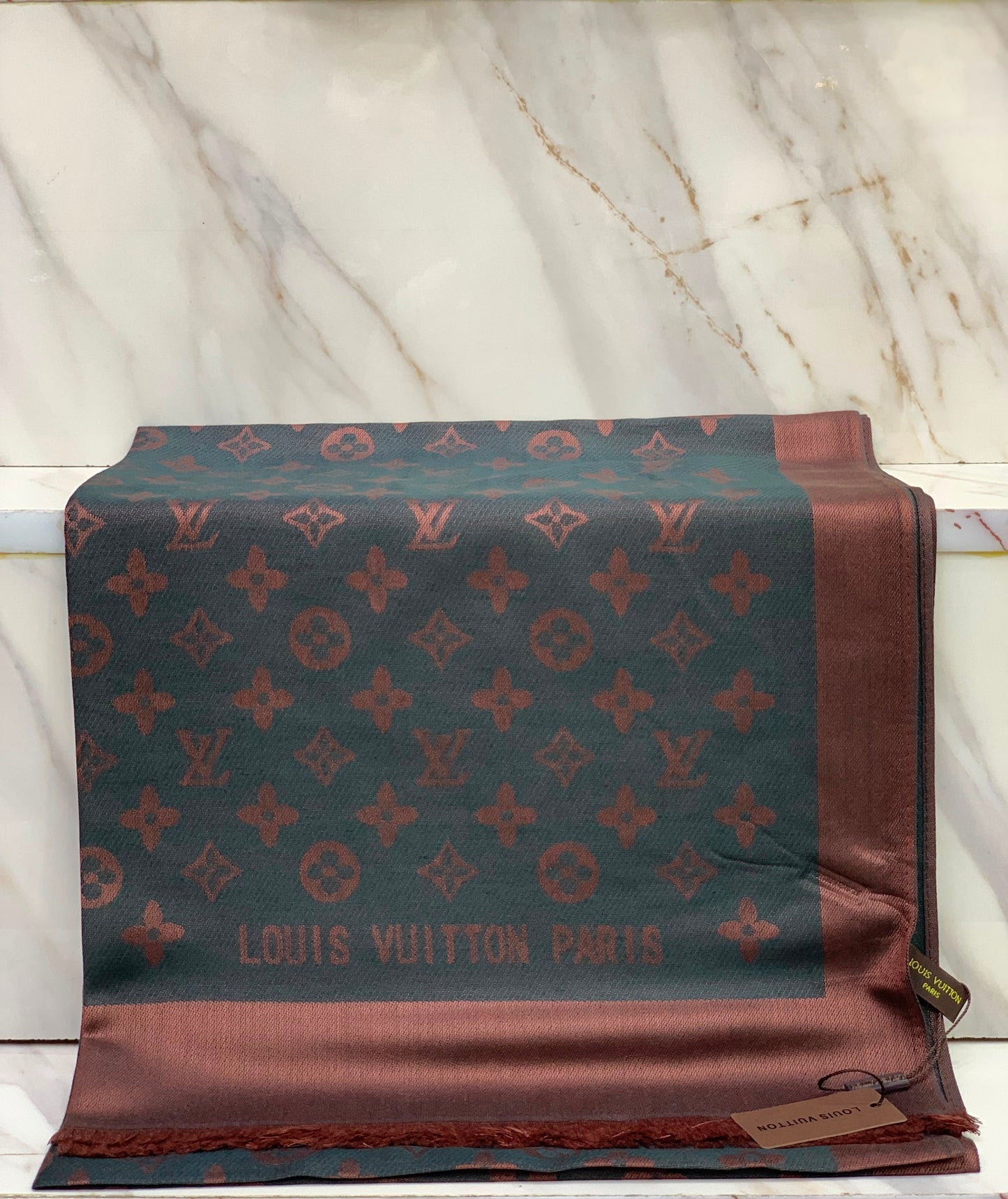 H famous brand scarves/stole/shawl ( 14 colors )