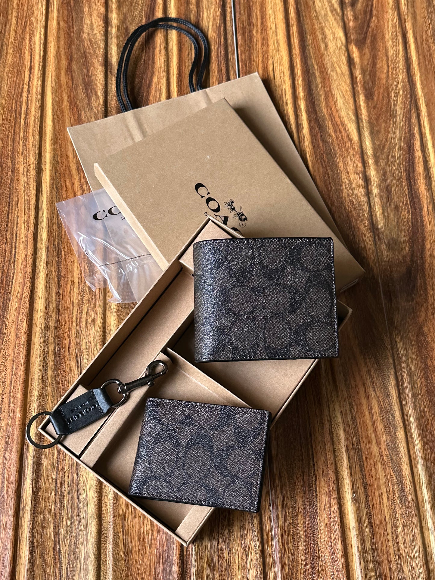 Coach wallet cardholder & keychain