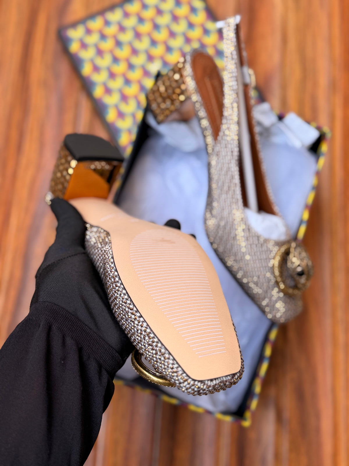 K famous brand pumps/heel