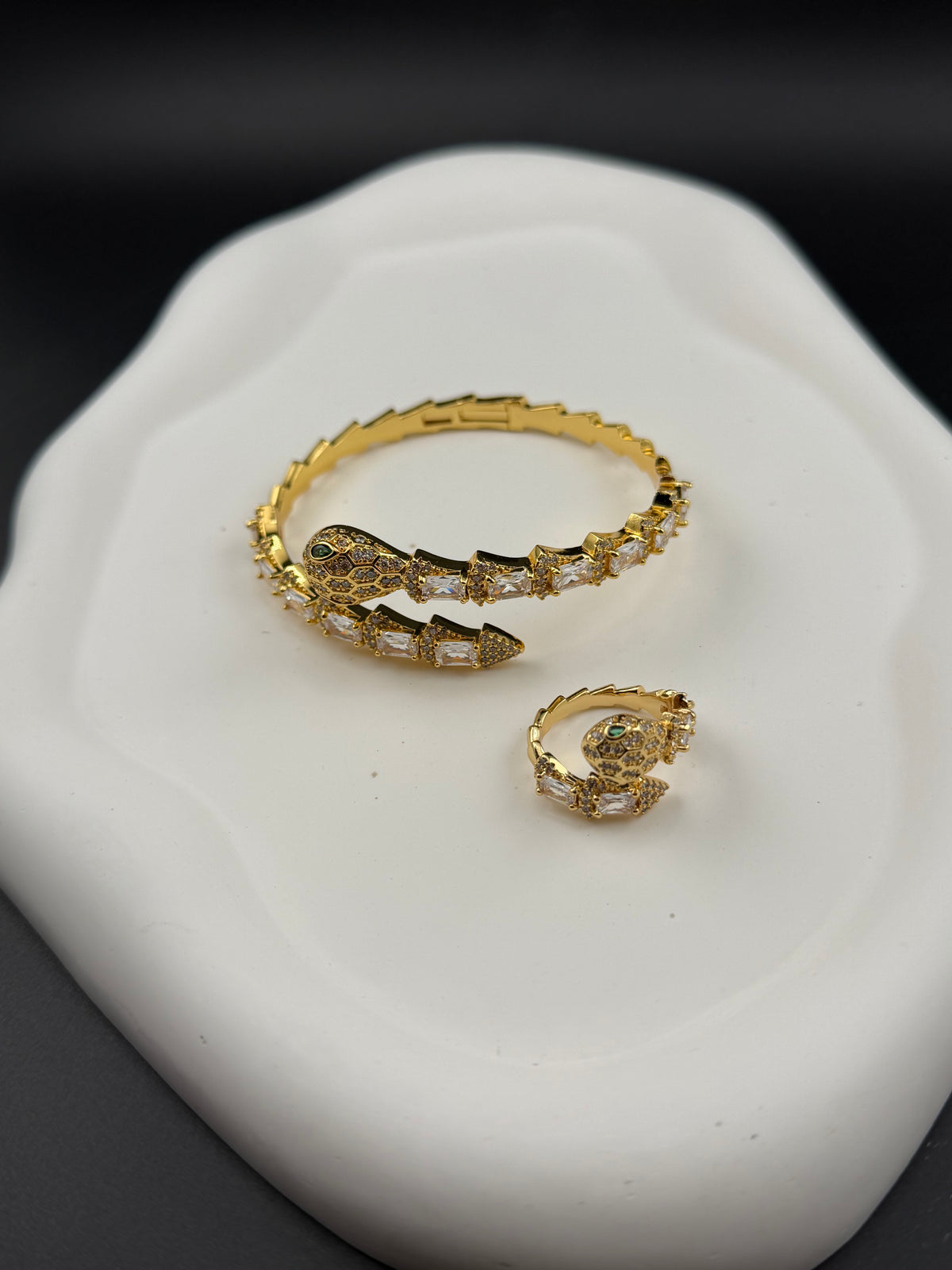 B famous brand bangle with ring