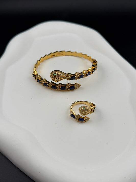 B famous brand bangle with ring