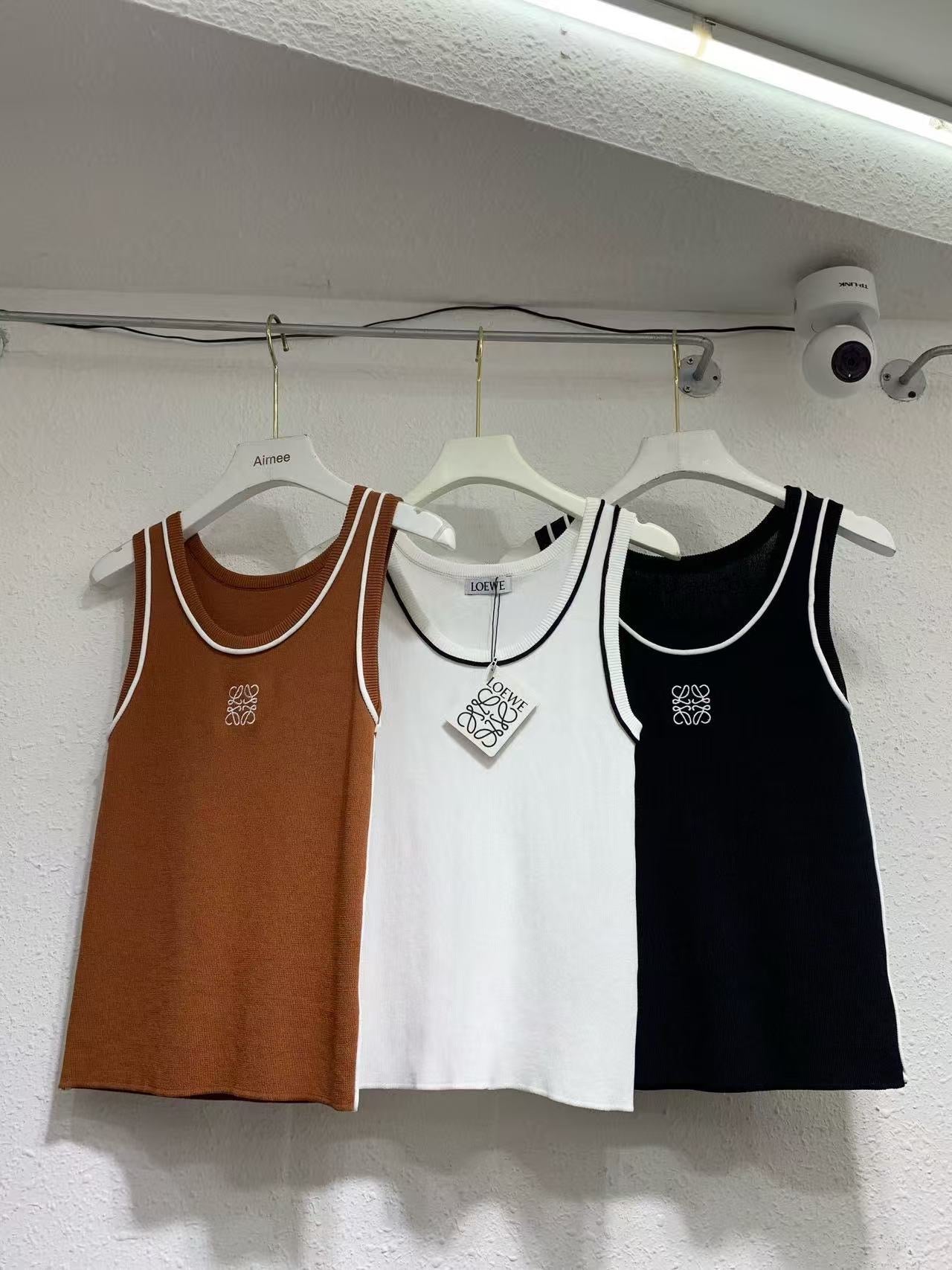L O E W E famous brand tank top ( 3 colors )