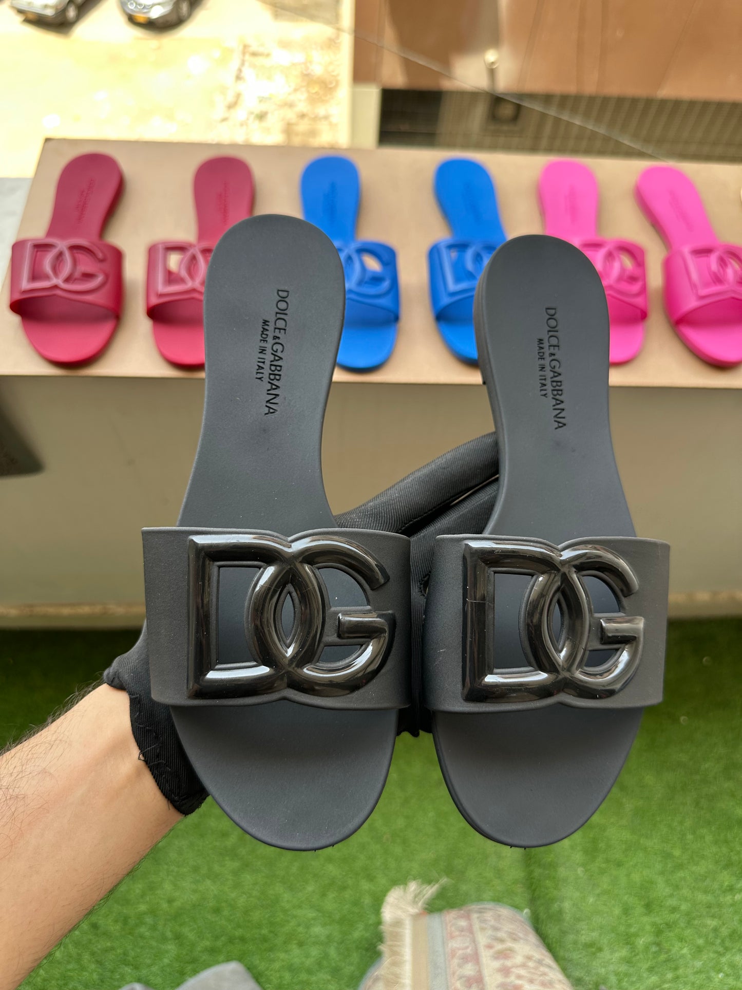 Famous brand slipper imported