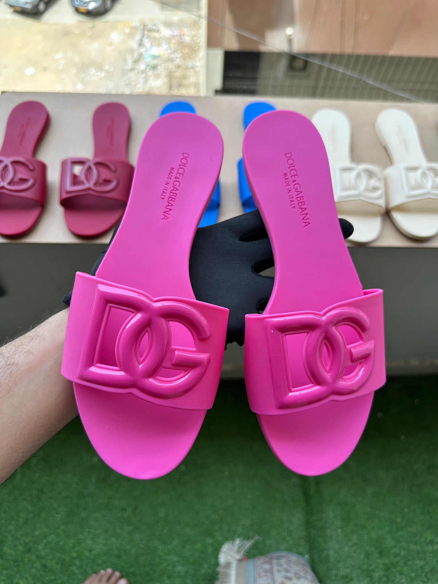 famous brand slipper imported