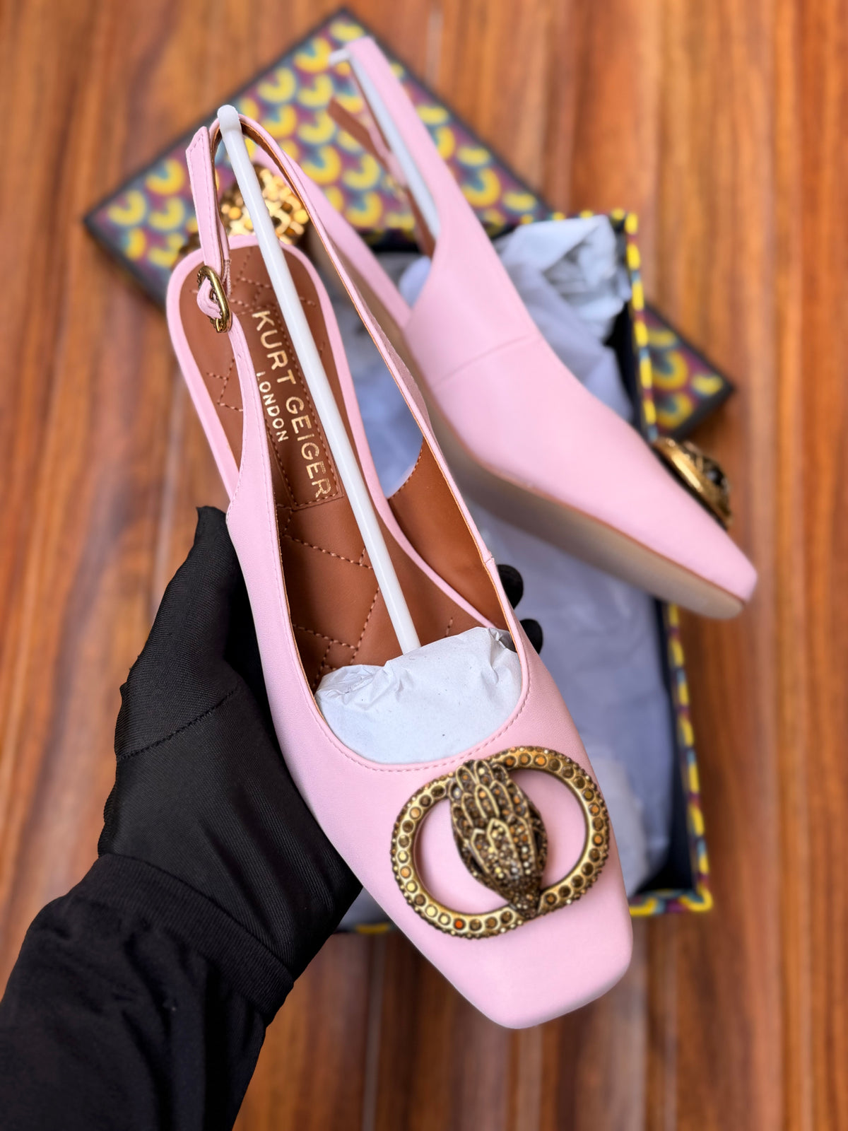 K famous brand pumps/heel