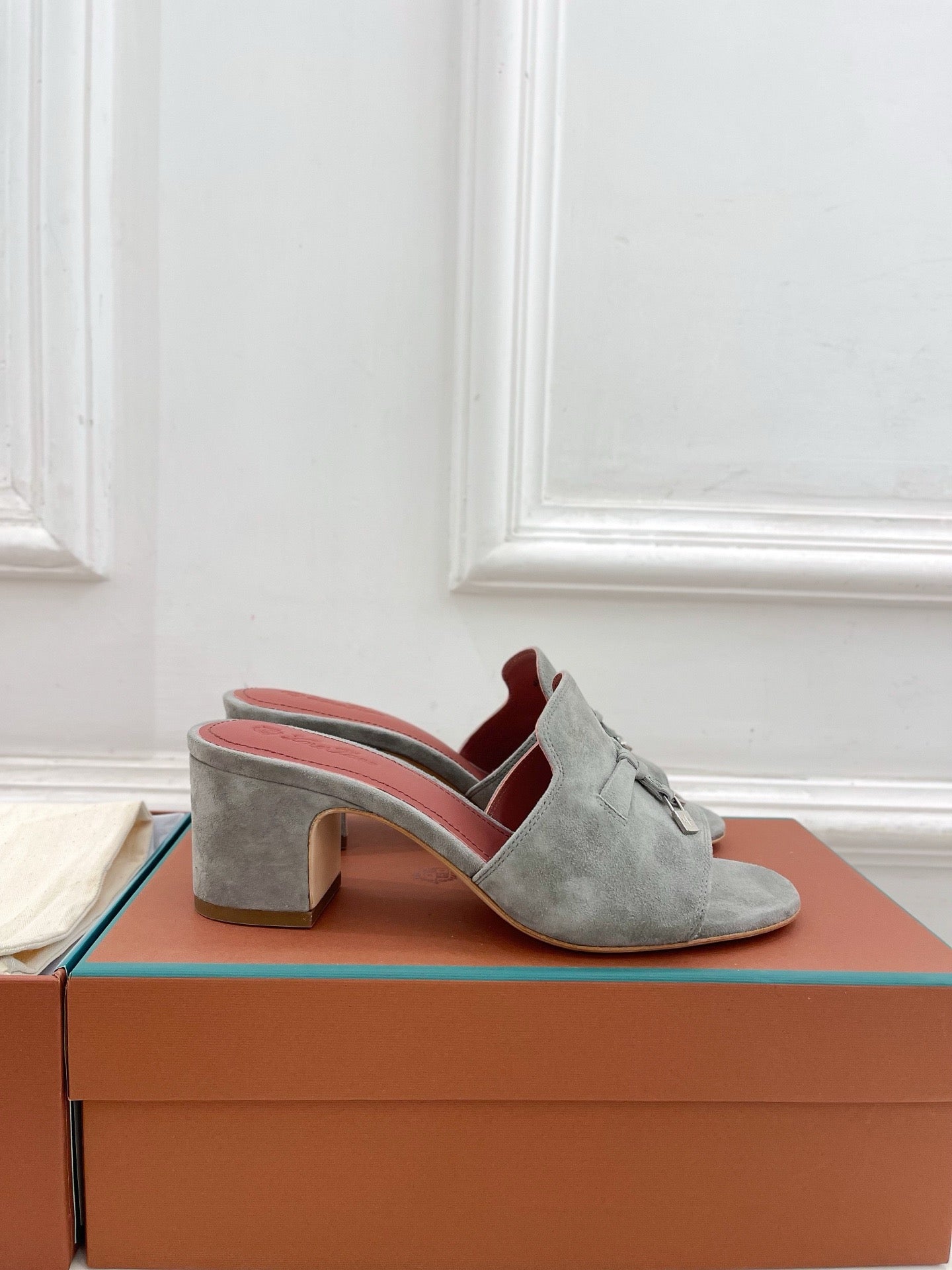 Loro Piana new edition