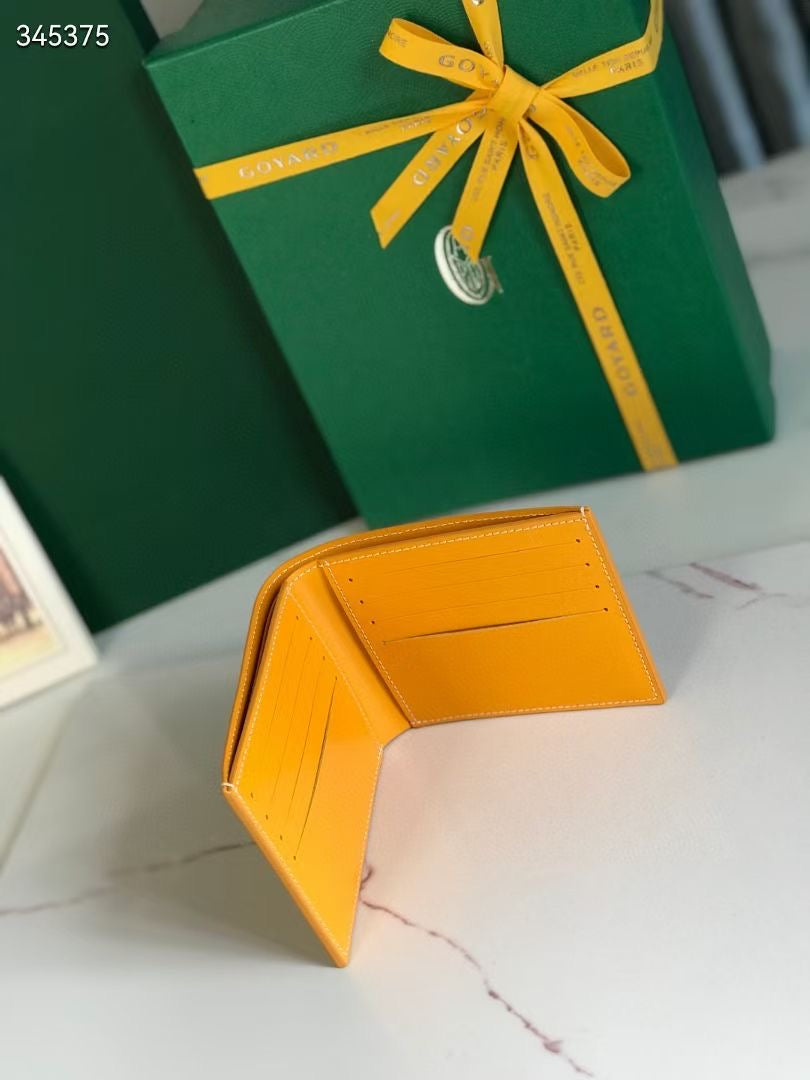 Wallet famous brand G