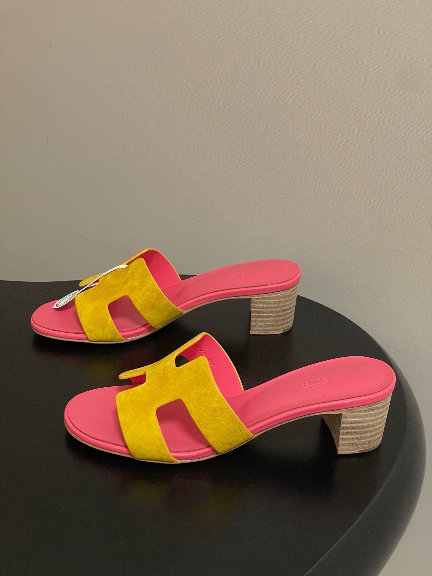 H oran famous brand slipper