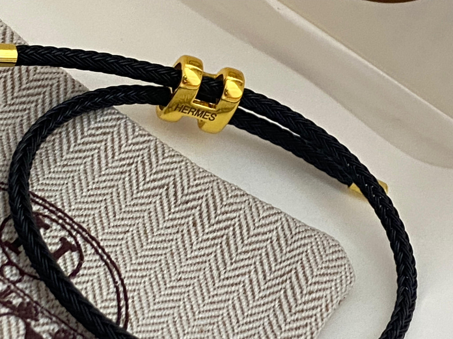 H bracelet ( 3 colors)