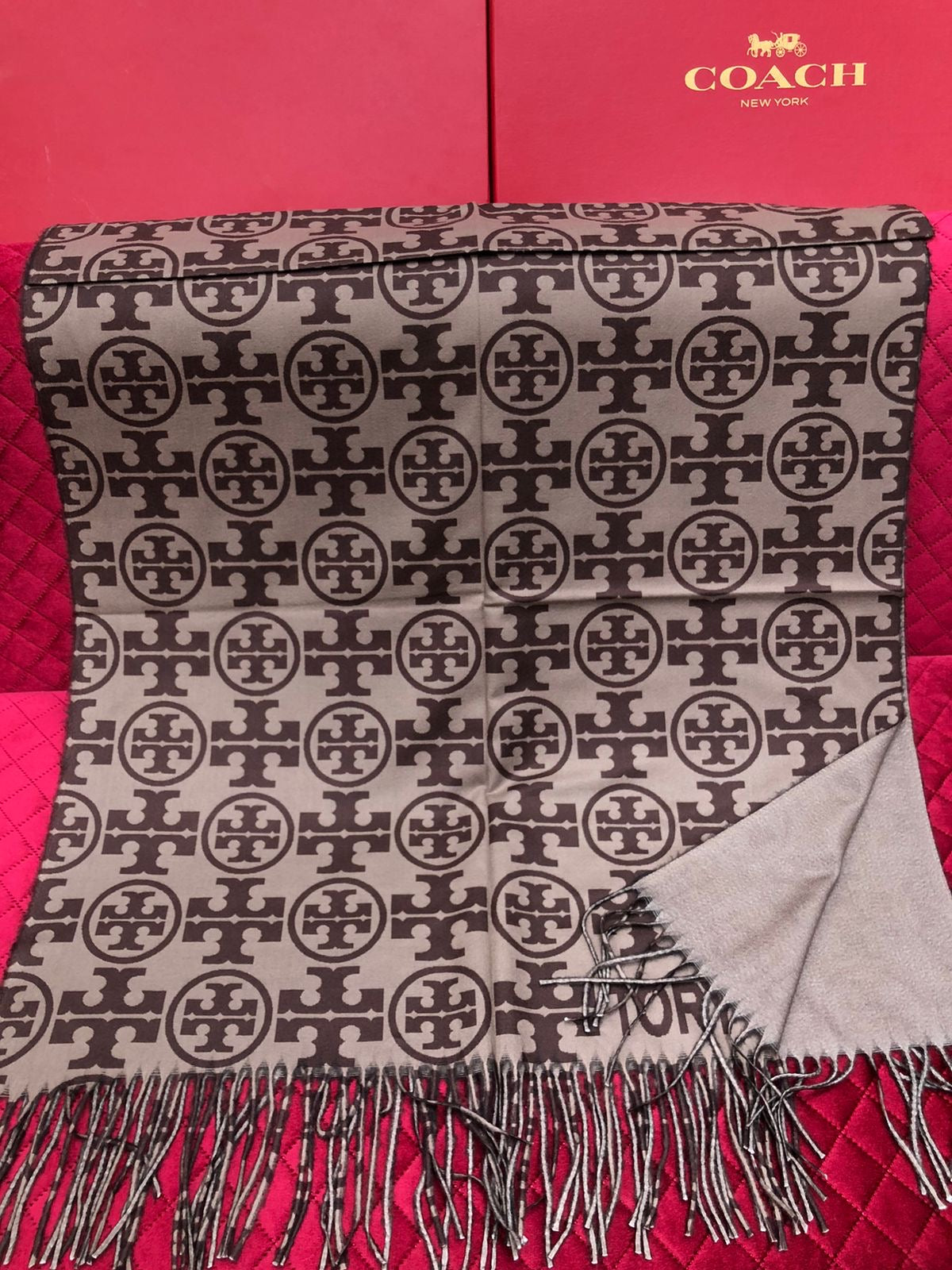 TB famous brand stole/scarf/shawl ( 7 colors )