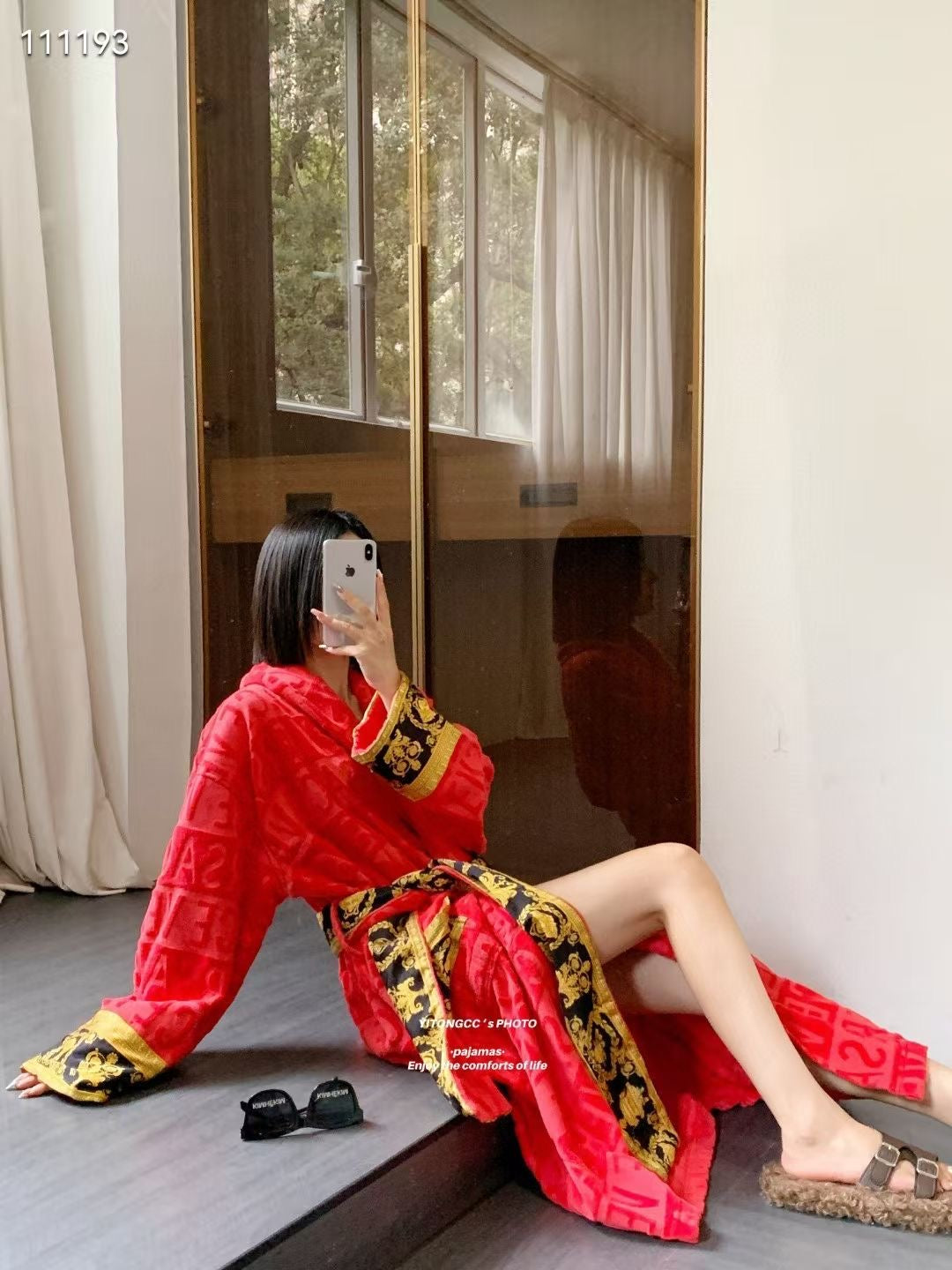 Bathrobe famous brand ( Pre order)