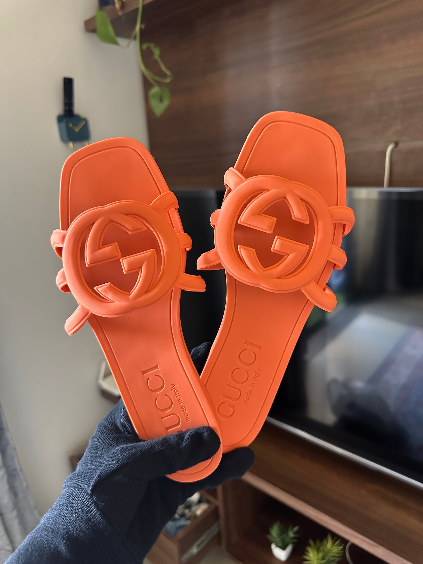 gucci slide orange