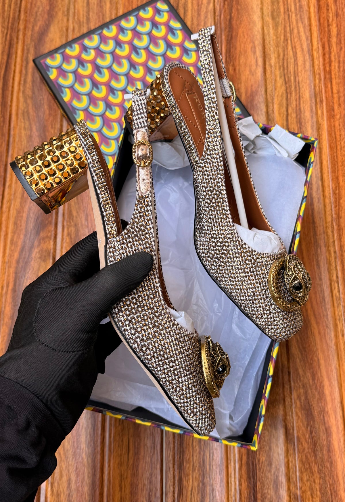 K famous brand pumps/heel