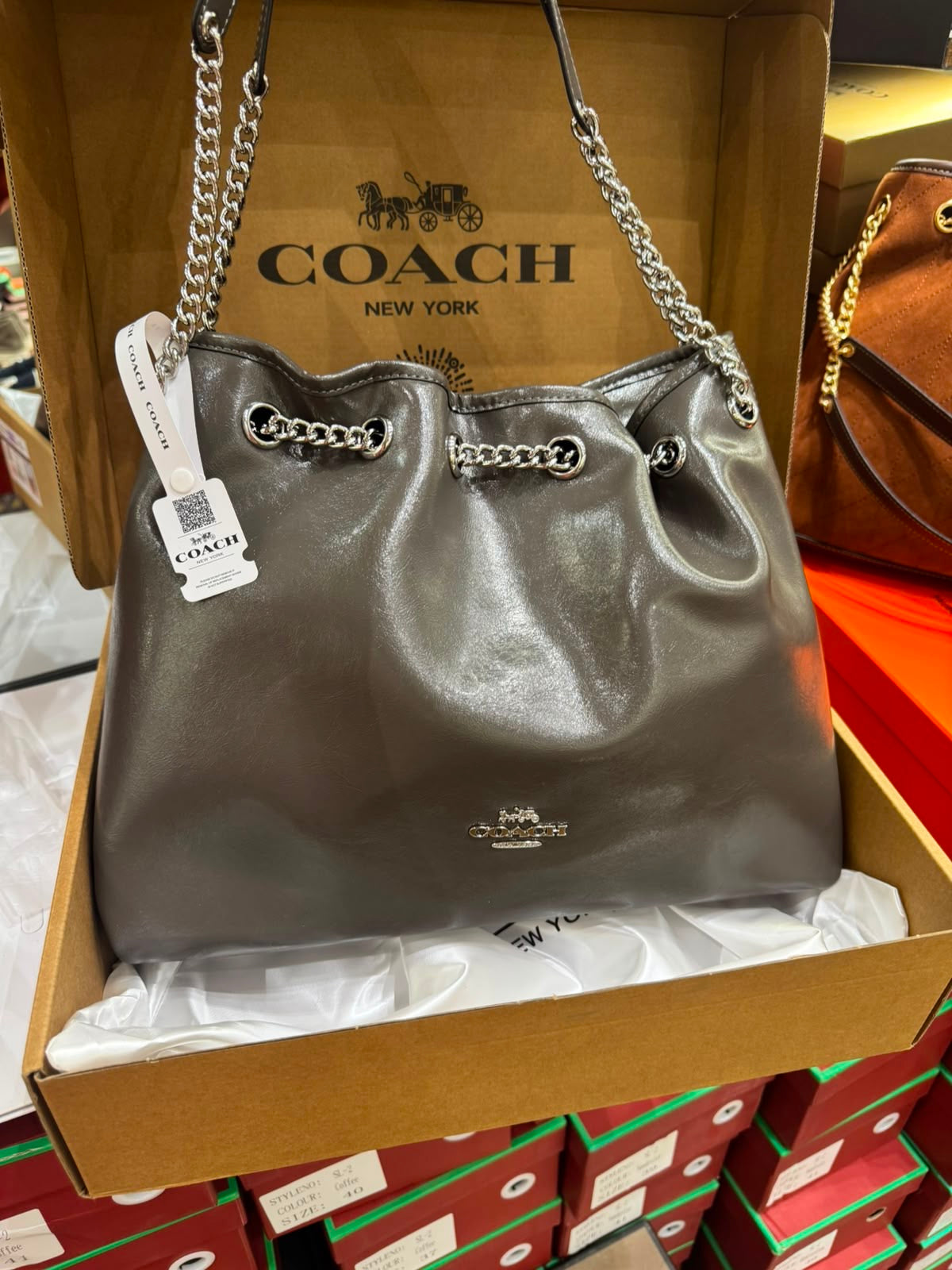C famous brand bag